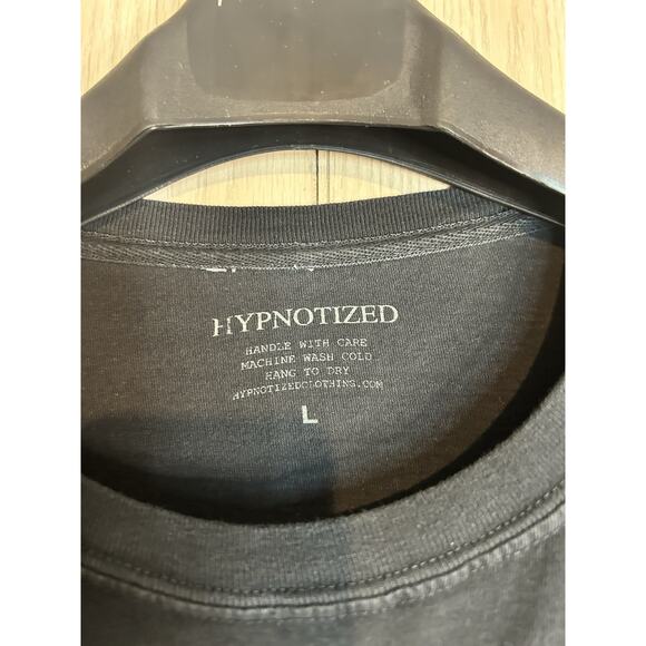 Hypnotized Block Letter Back design Black Y2K Tee Sz L - Picture 5 of 5